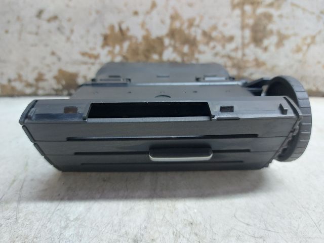 bontott FORD FOCUS C-MAX I Középső Szellőző