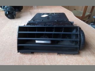 bontott FORD FOCUS C-MAX I Középső Szellőző