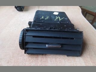 bontott FORD FOCUS C-MAX I Középső Szellőző