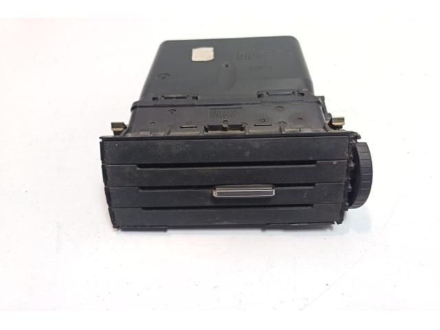 bontott FORD FOCUS C-MAX I Középső Szellőző