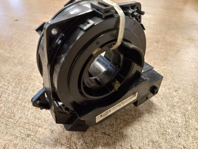 bontott FORD FOCUS C-MAX I Légzsák Átvezető Szalagkábel