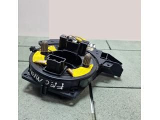 bontott FORD FOCUS C-MAX I Légzsák Átvezető Szalagkábel