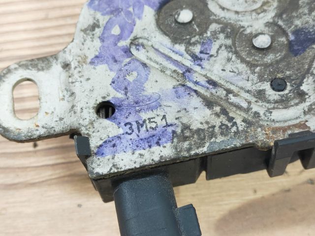 bontott FORD FOCUS C-MAX I Motorháztető Zárszerkezet