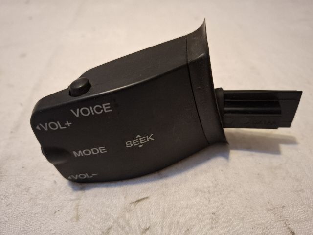 bontott FORD FOCUS C-MAX I Rádió / CD Kapcsoló