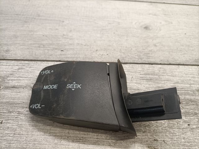 bontott FORD FOCUS C-MAX I Rádió / CD Kapcsoló