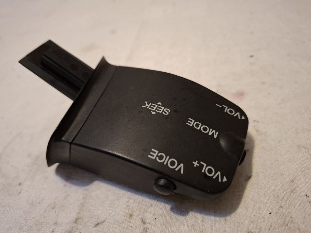 bontott FORD FOCUS C-MAX I Rádió / CD Kapcsoló