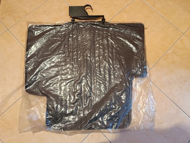 bontott FORD FOCUS C-MAX I Szőnyeg Szett