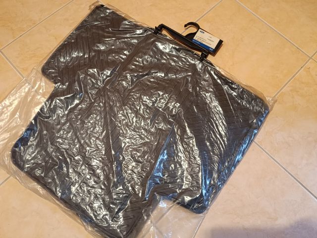 bontott FORD FOCUS C-MAX I Szőnyeg Szett