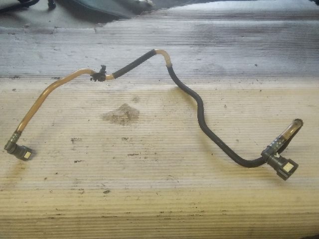 bontott FORD FOCUS C-MAX I Üzemanyagcső