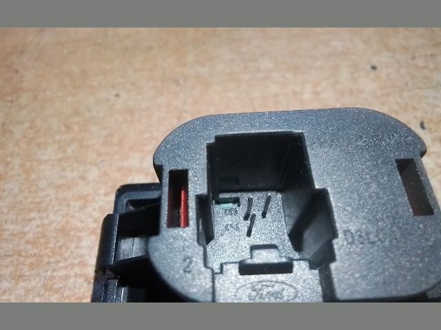 bontott FORD FOCUS C-MAX I Vészvillogó Kapcsoló