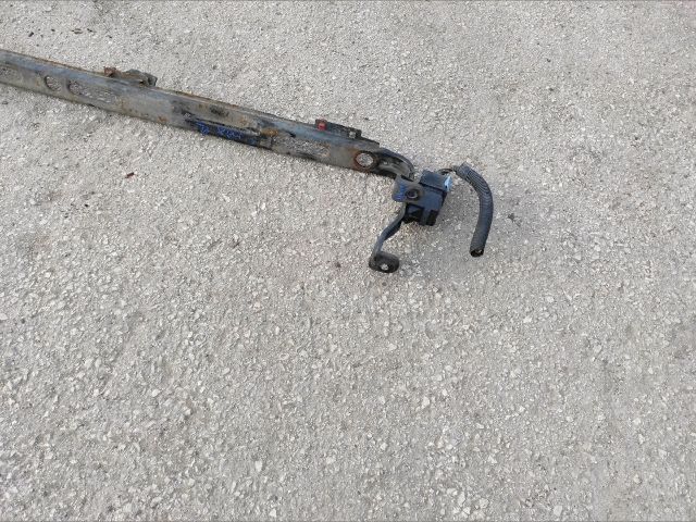 bontott FORD FOCUS C-MAX I Vízhűtő Radiátor Tartó