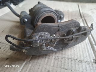 bontott FORD FOCUS I Bal első Féknyereg Munkahengerrel