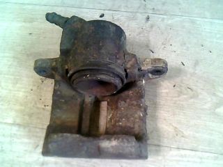 bontott FORD FOCUS I Bal első Féknyereg Munkahengerrel