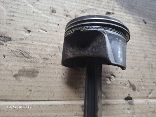 bontott FORD FOCUS I Dugattyú és Hajtókar