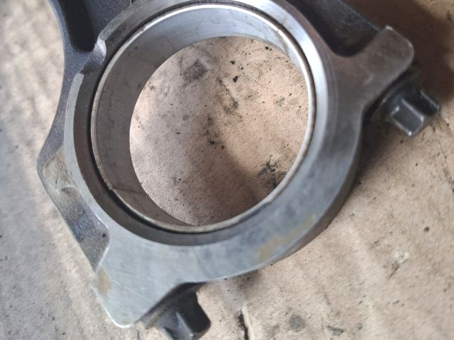 bontott FORD FOCUS I Dugattyú és Hajtókar