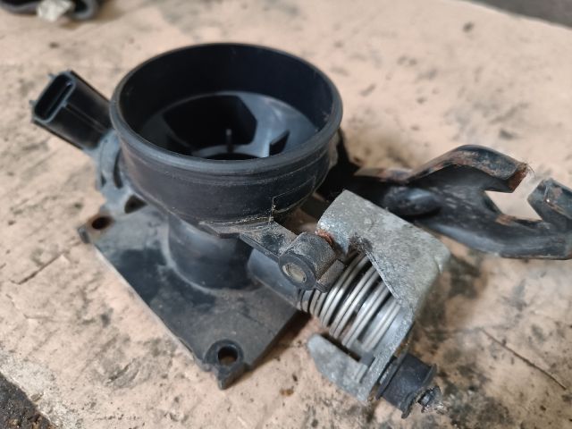 bontott FORD FOCUS I Fojtószelep (Mechanikus)