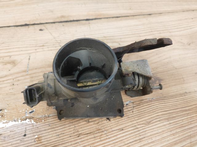 bontott FORD FOCUS I Fojtószelep (Mechanikus)