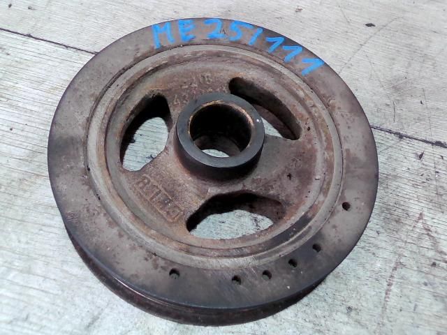 bontott FORD FOCUS I Főtengely Szíjtárcsa