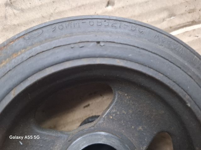 bontott FORD FOCUS I Főtengely Szíjtárcsa