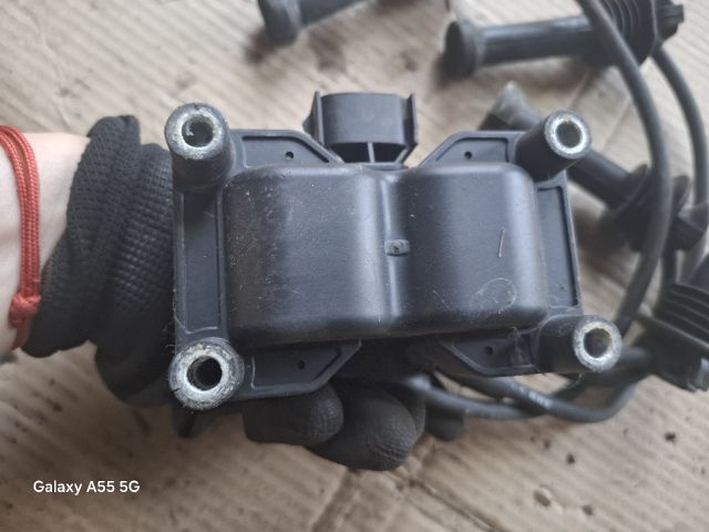 bontott FORD FOCUS I Gyújtótrafó Szett