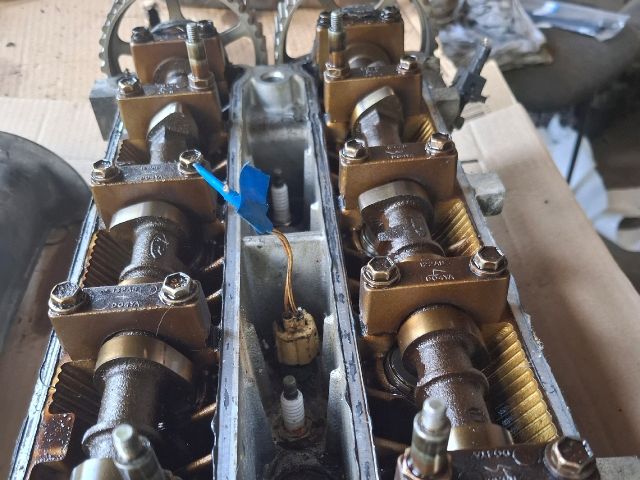 bontott FORD FOCUS I Hengerfej