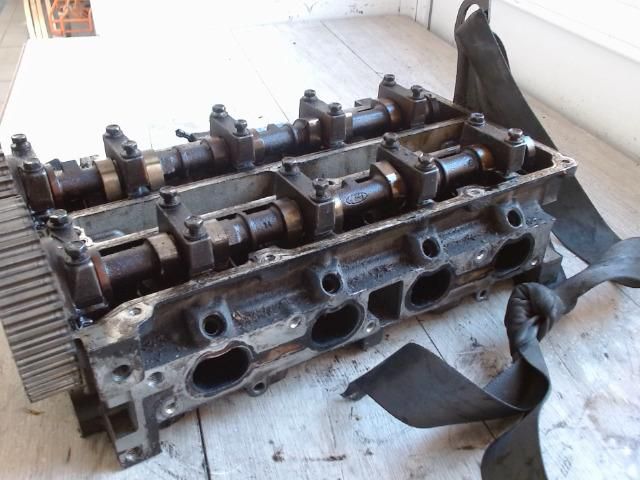 bontott FORD FOCUS I Hengerfej