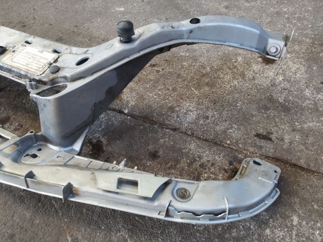 bontott FORD FOCUS I Homlokfal (Üres lemez)