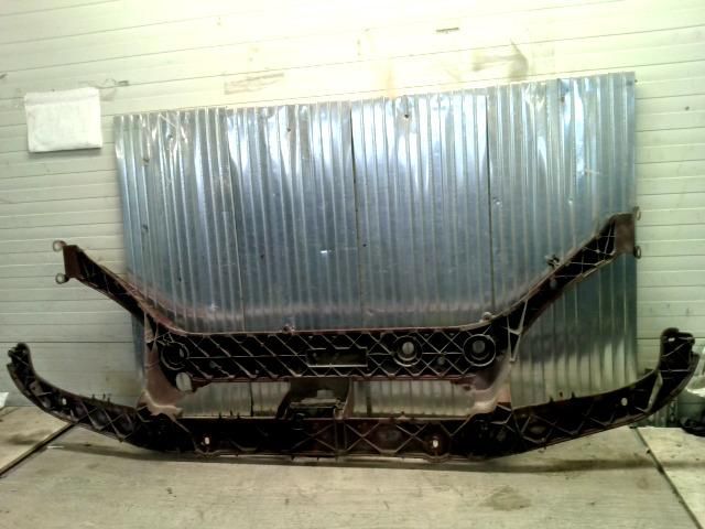 bontott FORD FOCUS I Homlokfal (Üres lemez)