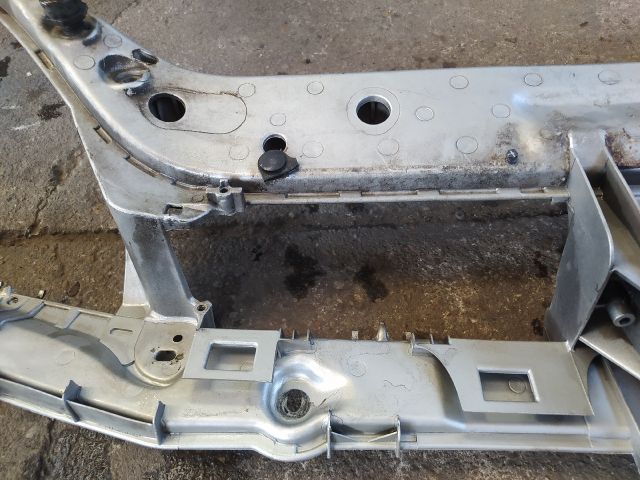 bontott FORD FOCUS I Homlokfal (Üres lemez)