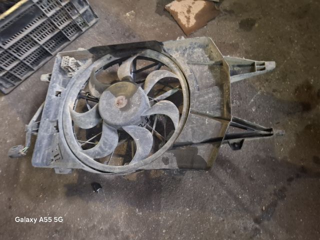bontott FORD FOCUS I Hűtőventilátor