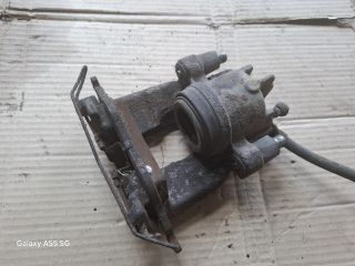 bontott FORD FOCUS I Jobb első Féknyereg Munkahengerrel