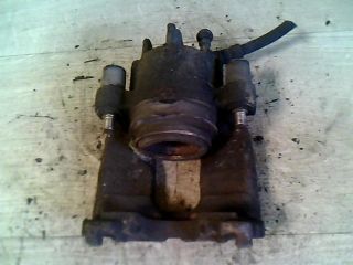 bontott FORD FOCUS I Jobb első Féknyereg Munkahengerrel