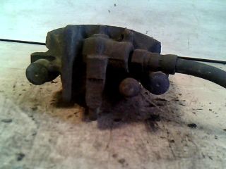 bontott FORD FOCUS I Jobb első Féknyereg Munkahengerrel