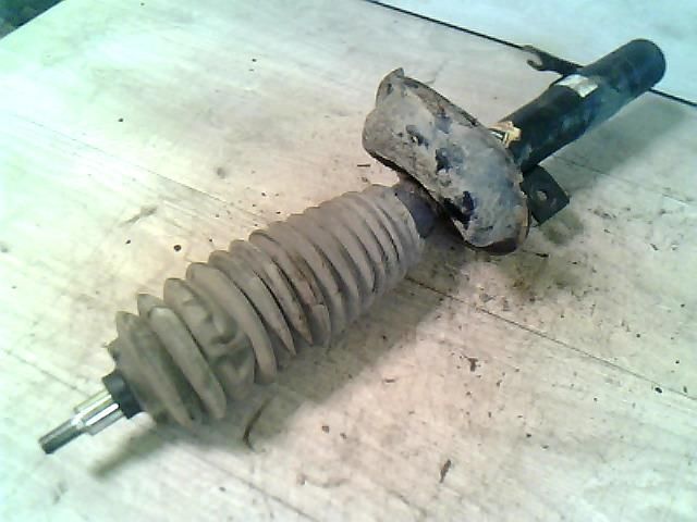 bontott FORD FOCUS I Jobb első Lengéscsillapító