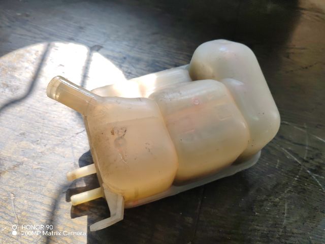 bontott FORD FOCUS I Kiegyenlítő Tartály