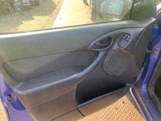 bontott FORD FOCUS I Kilométeróra