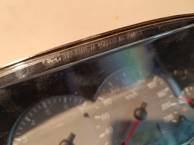 bontott FORD FOCUS I Kilométeróra