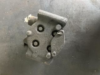 bontott FORD FOCUS I Klímakompresszor