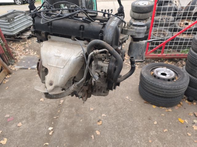 bontott FORD FOCUS I Komplett Motor (Segédberendezésekkel)