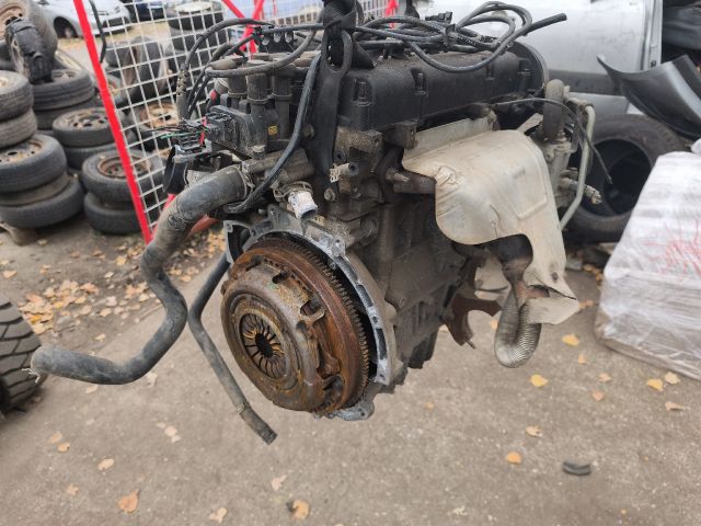 bontott FORD FOCUS I Komplett Motor (Segédberendezésekkel)