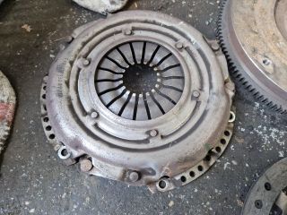 bontott FORD FOCUS I Kuplung Szett Lendkerékkel