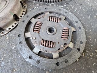 bontott FORD FOCUS I Kuplung Szett Lendkerékkel