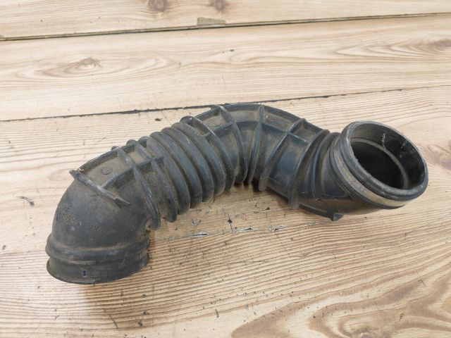 bontott FORD FOCUS I Légbeömlő Cső