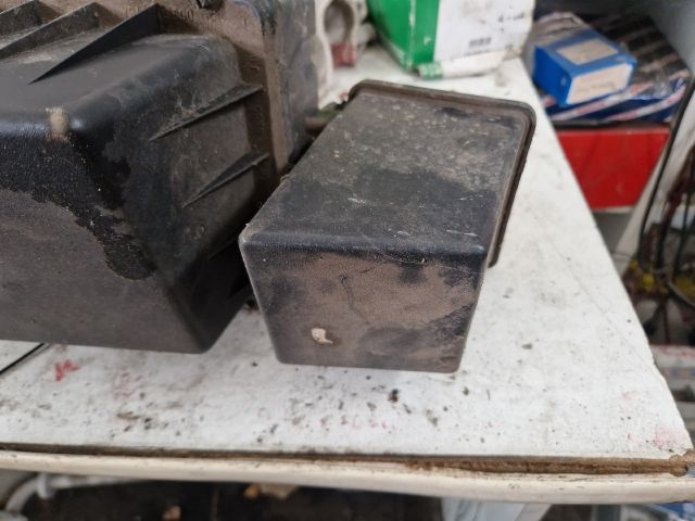 bontott FORD FOCUS I Légszűrő Ház