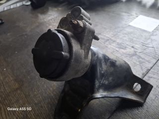 bontott FORD FOCUS I Motor Tartó Bak (Fém)