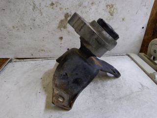 bontott FORD FOCUS I Motor Tartó Bak Jobb