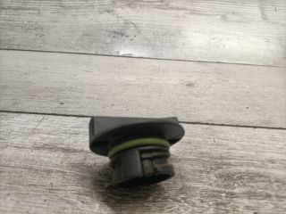 bontott FORD FOCUS I Olajbeöntő Sapka