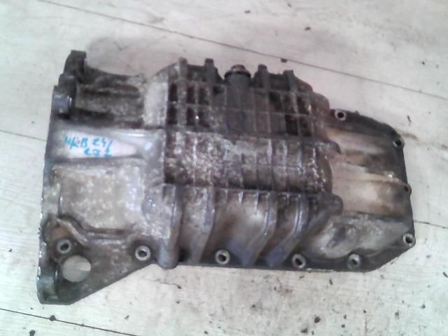 bontott FORD FOCUS I Olajteknő