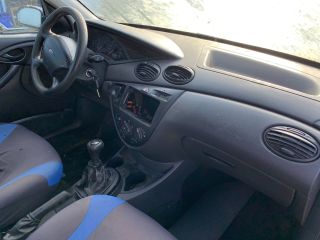 bontott FORD FOCUS I Önindító