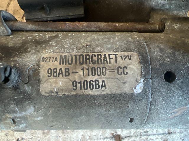 bontott FORD FOCUS I Önindító